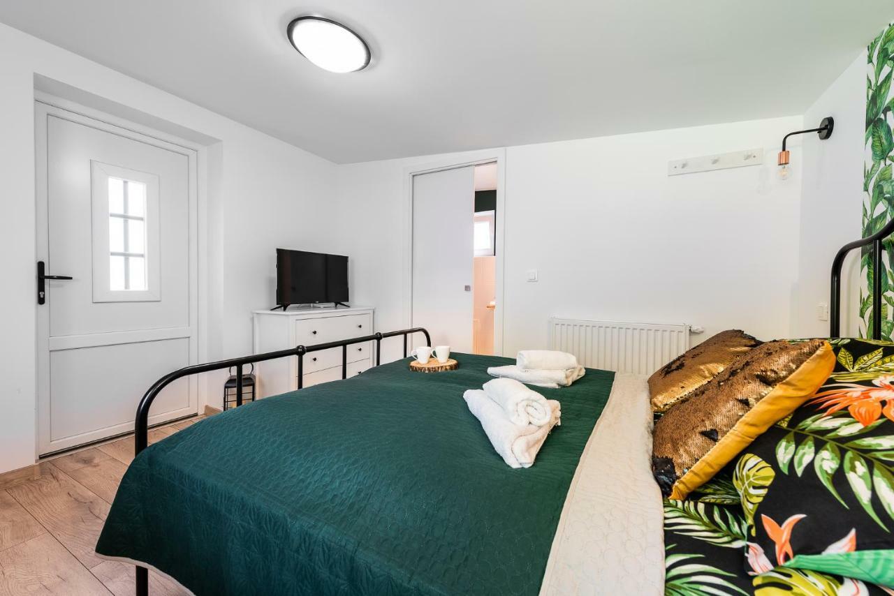 Lu Apartments Oswiecim Ngoại thất bức ảnh